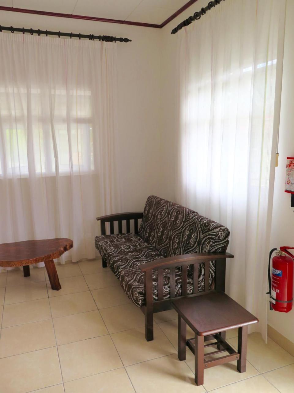 Apartamento Fadine Self Catering La Digue Exterior foto